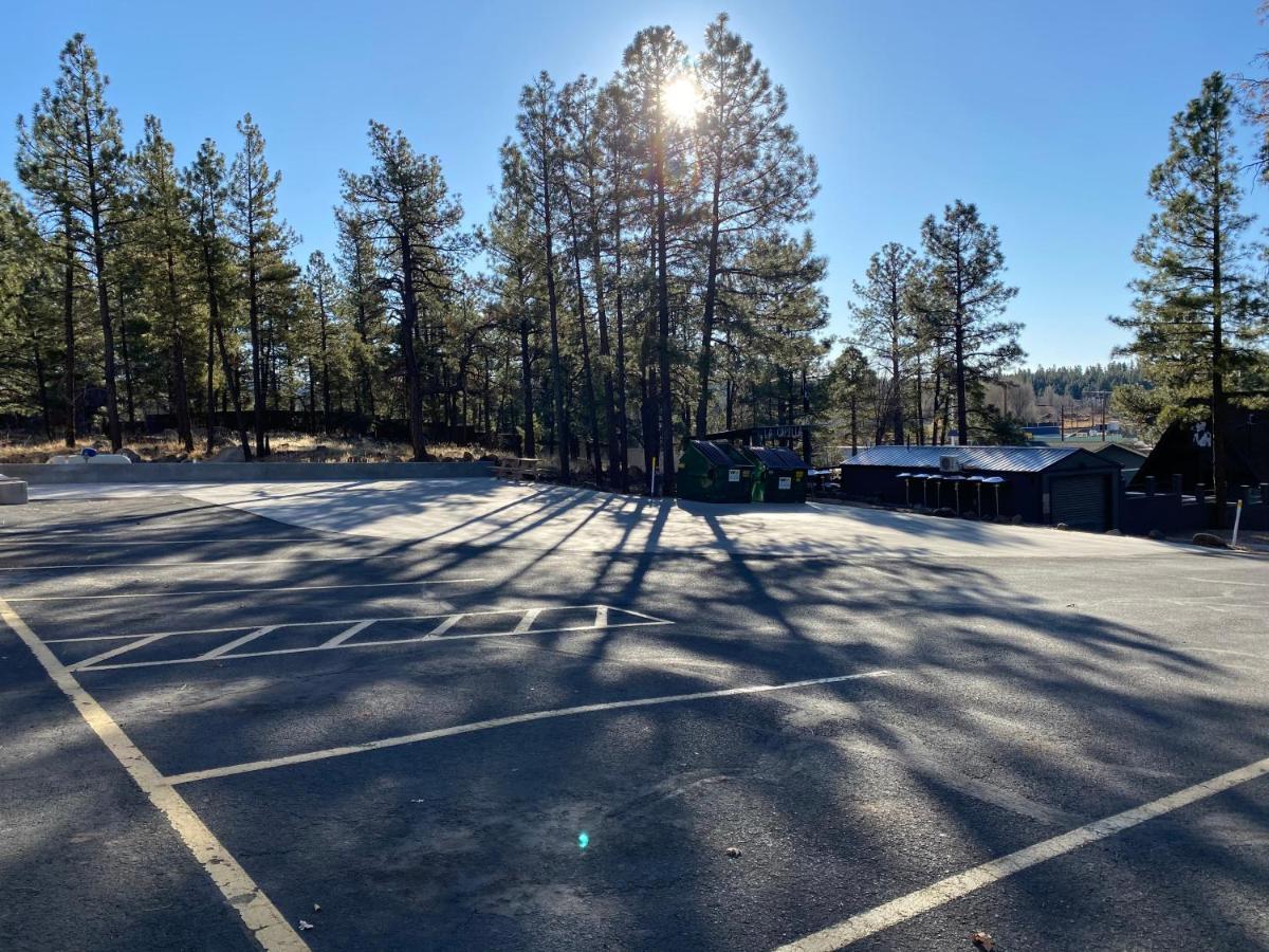 Motel In The Pines Munds Park Екстер'єр фото
